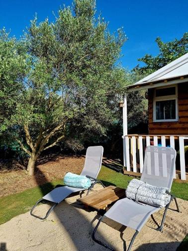 Un Chalet Dans Les Oliviers 3 Nuits Mini Nîmes Dış mekan fotoğraf